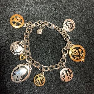 Charm bracelet